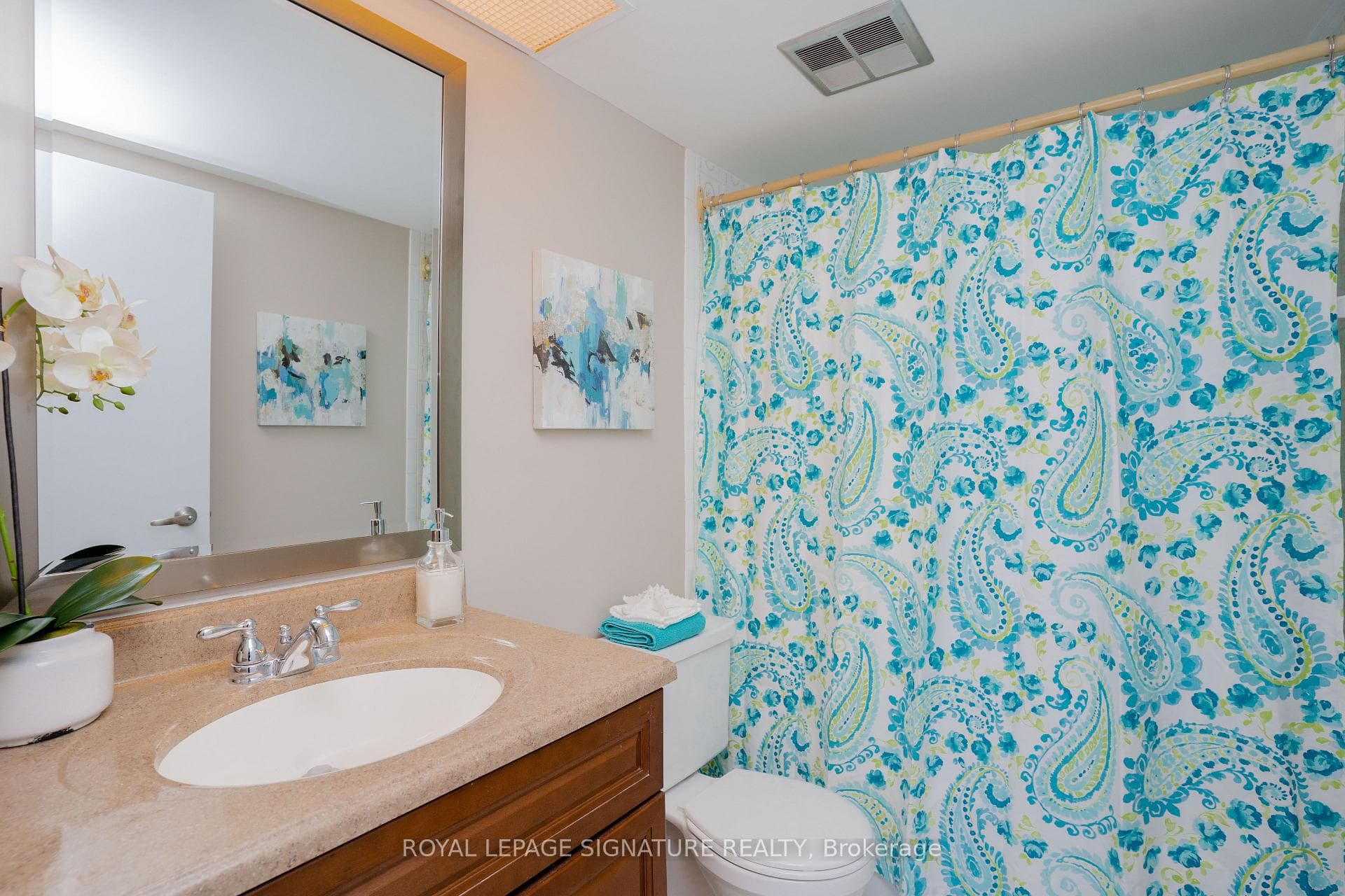 50 Elm Drive Unit 1212 photo 25