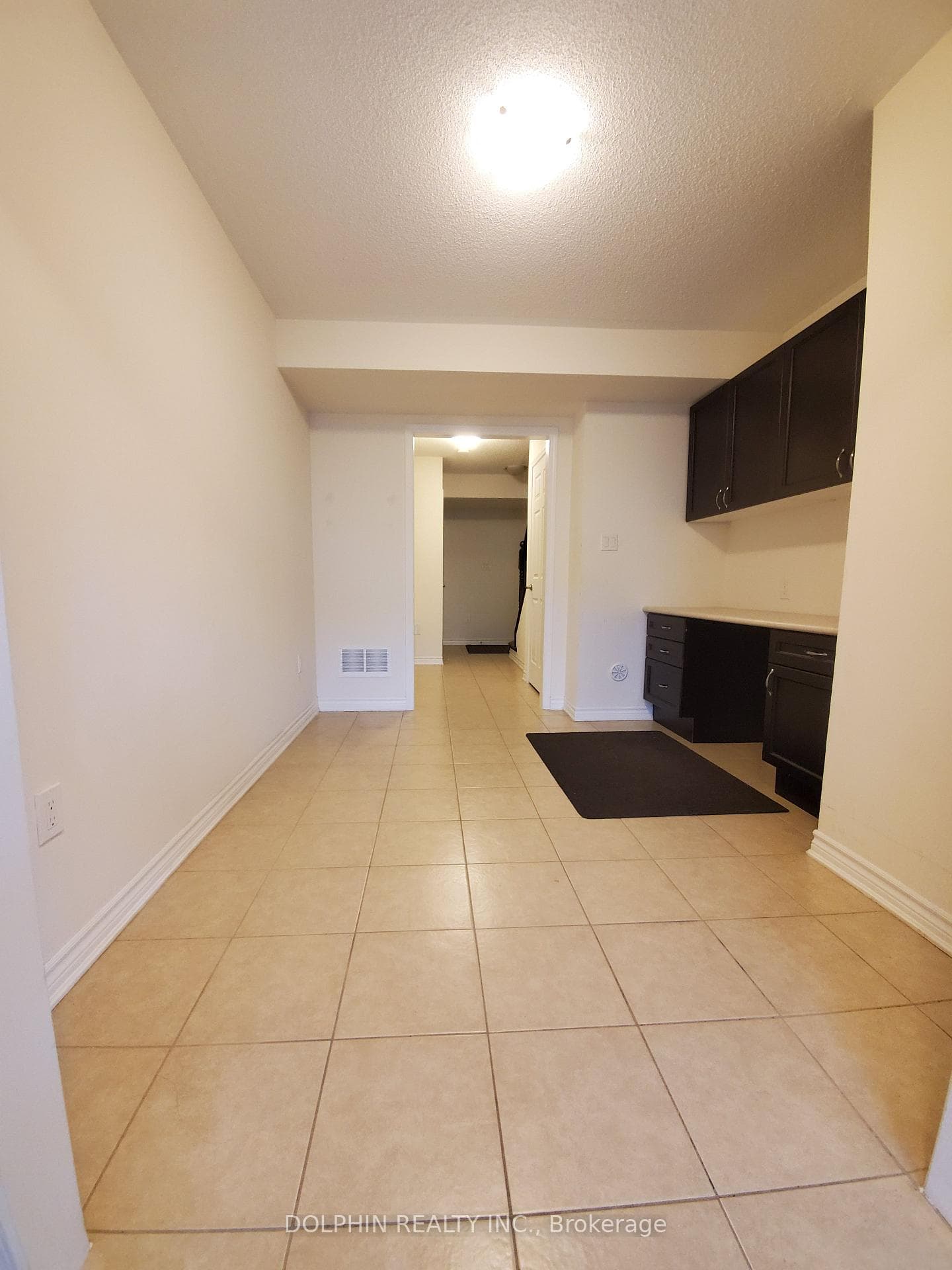 1667 Copeland Circle photo 3