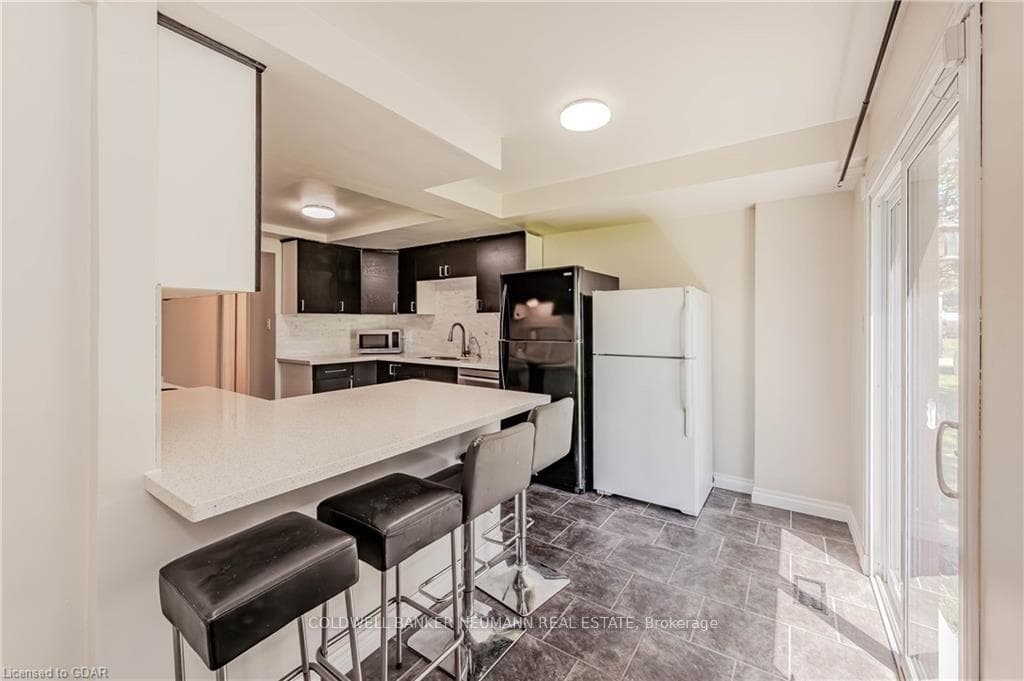 71 Janefield Avenue Unit 17 photo 11