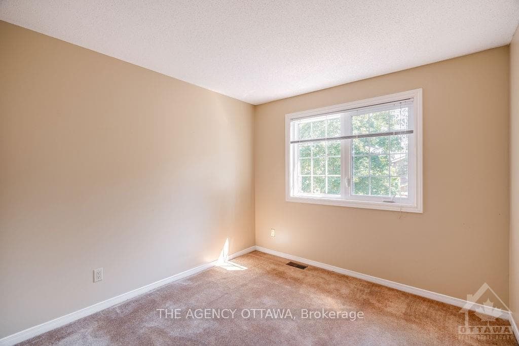 3 WATERFORD Way photo 25