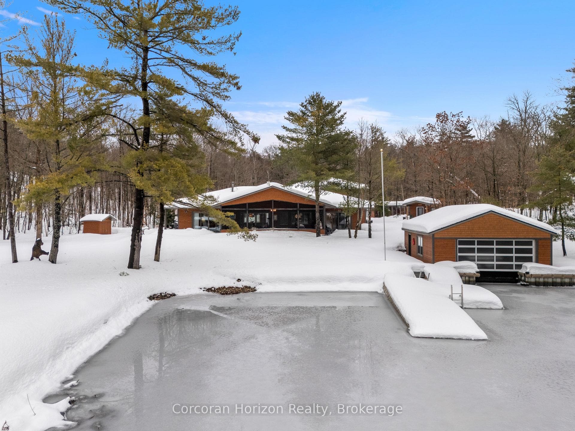 308 O'HARA POINT Road photo 2