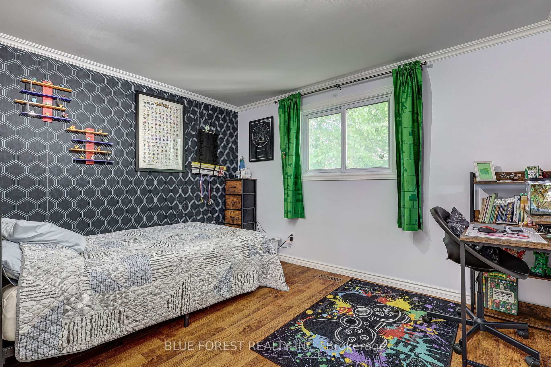 Third Bedroom w/ Closet