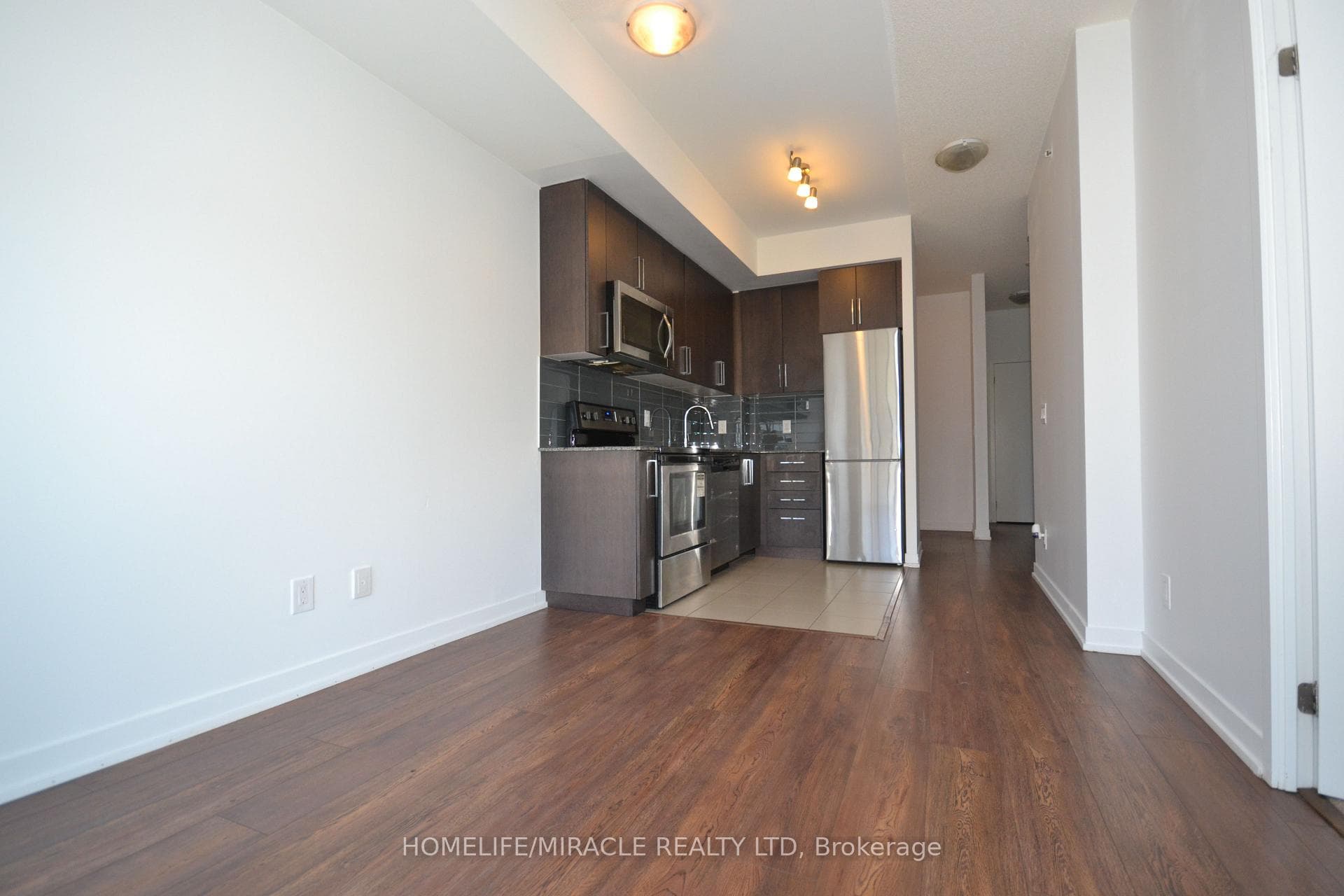 840 Queens Plate Drive Unit 1412 photo 7
