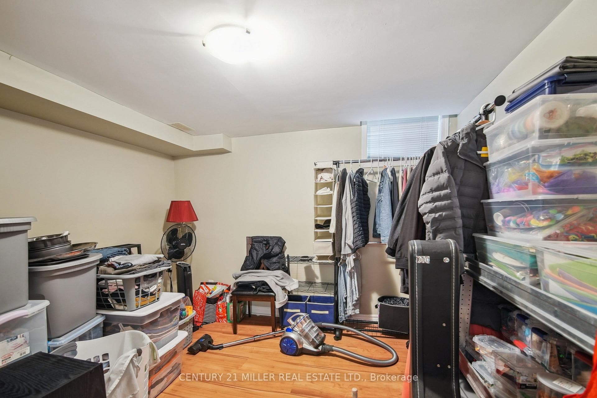 285 Mississaga Street photo 24