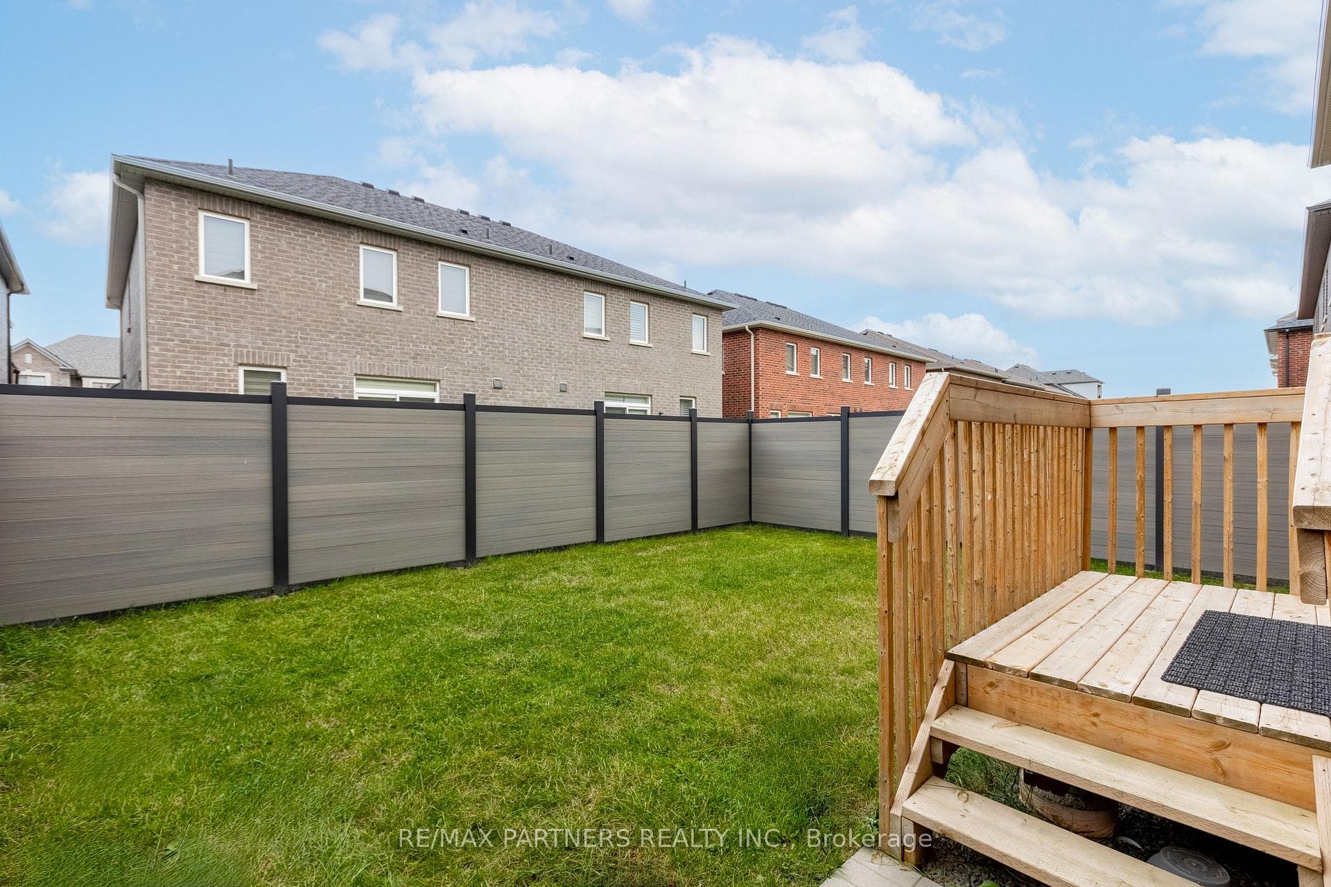 54 Crofting Crescent photo 25