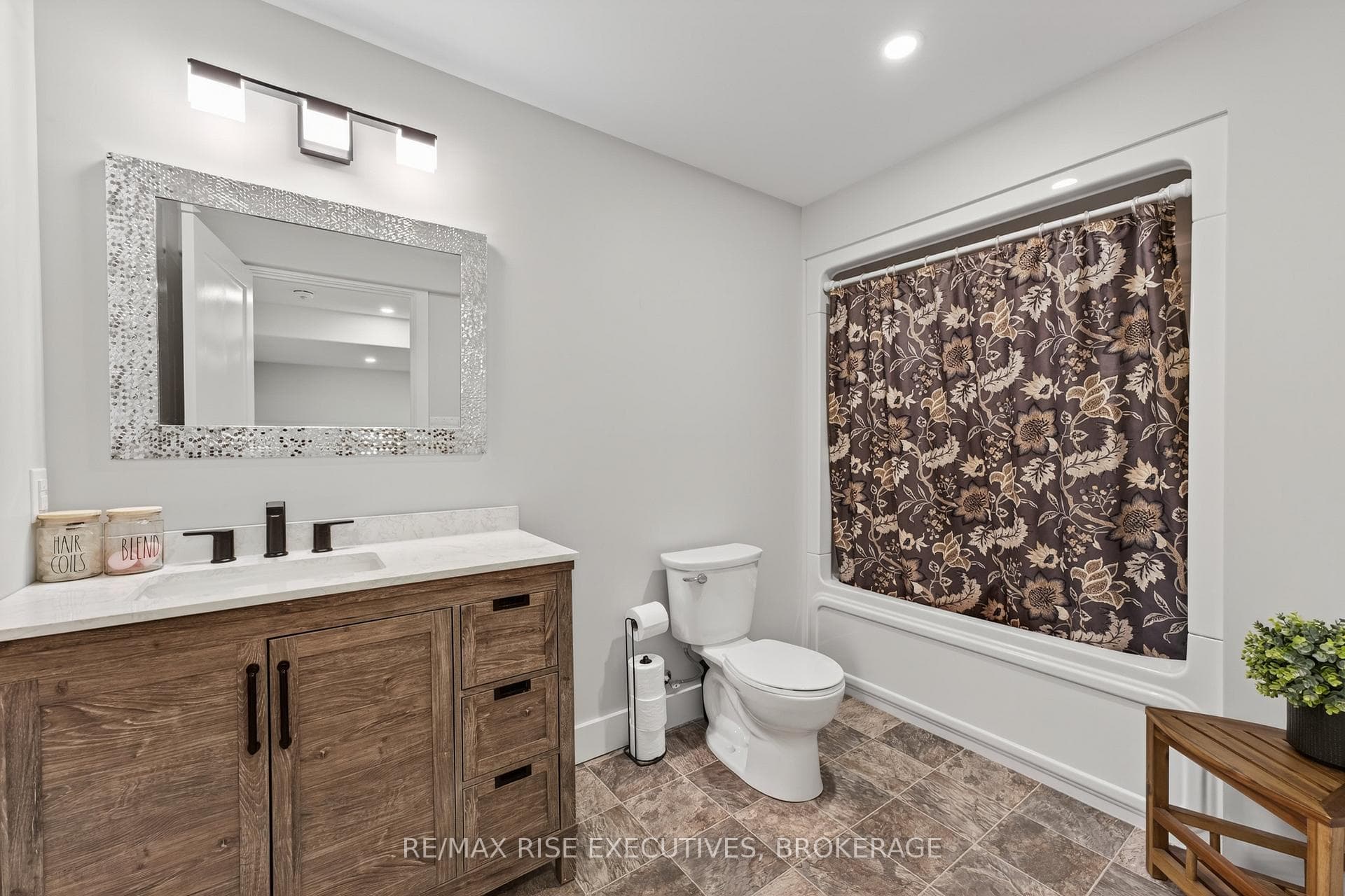 131 Morgan Drive photo 31
