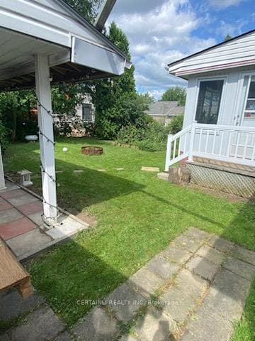 632 Wallace Street photo 21