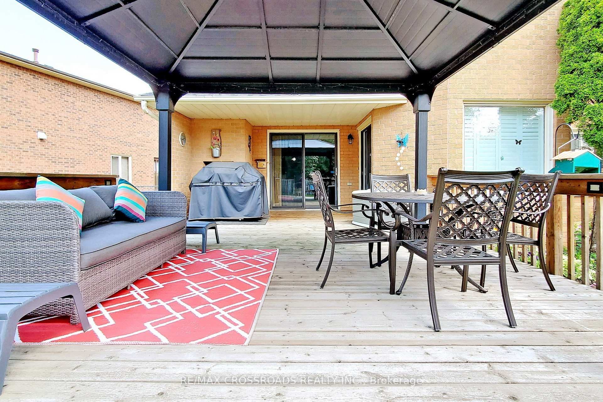 29 Glouster Court photo 33