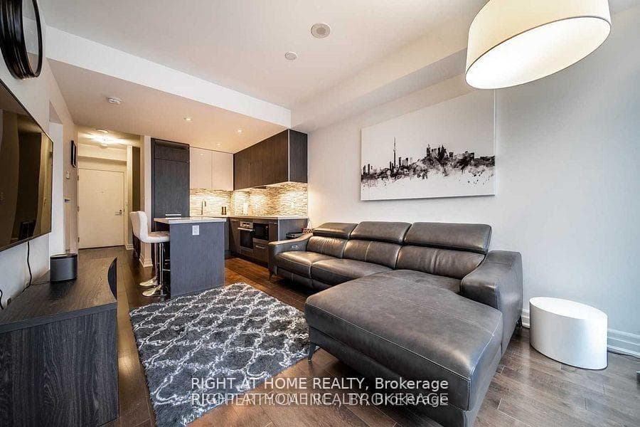 8 The Esplanade N/A Unit 3203 photo 3