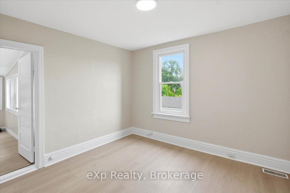 132 Macdonald Avenue photo 14
