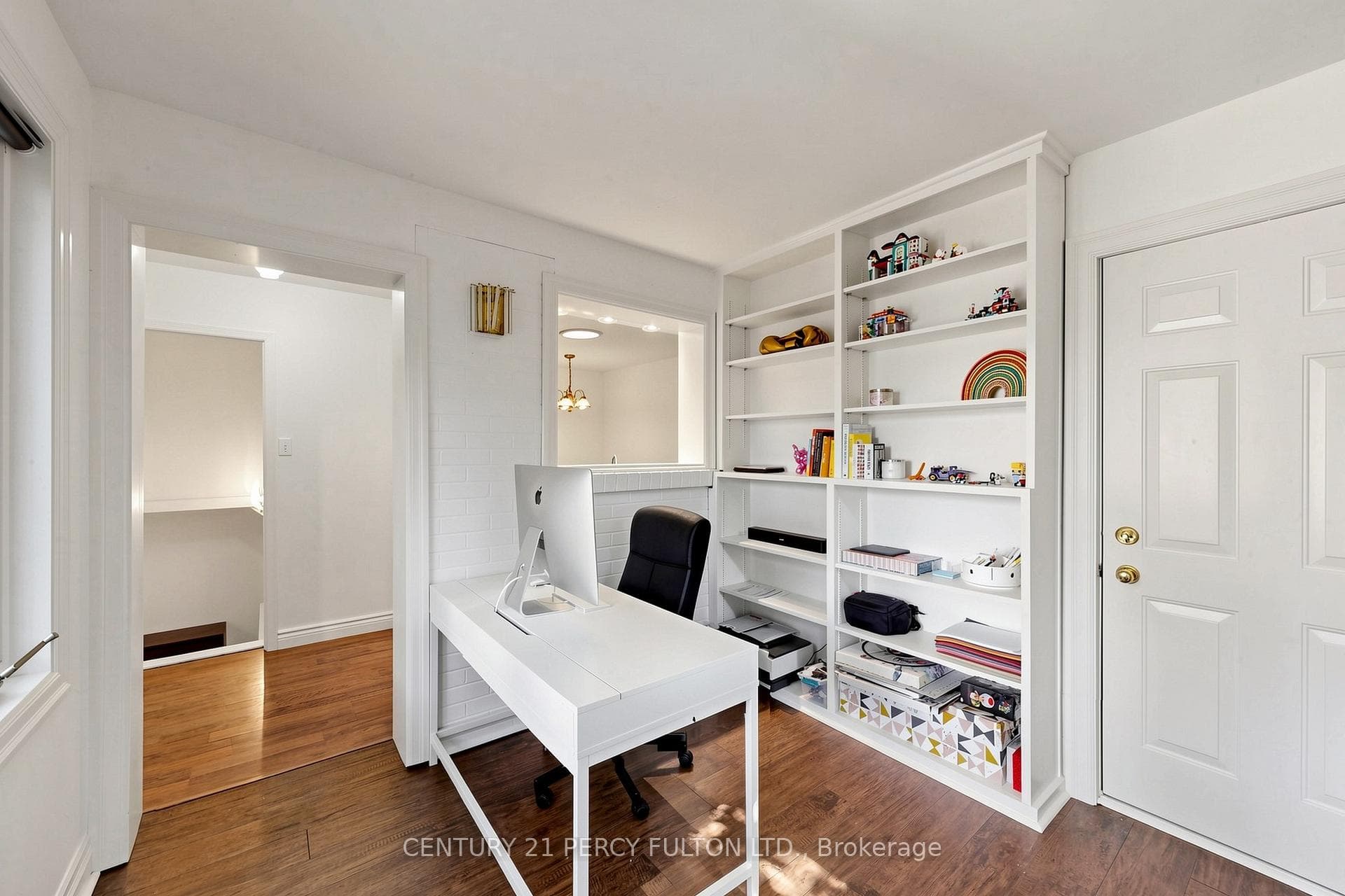 10 Devins Drive photo 23