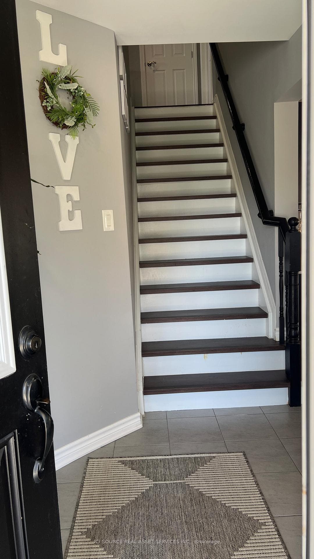 330 Sweetclover Way photo 9
