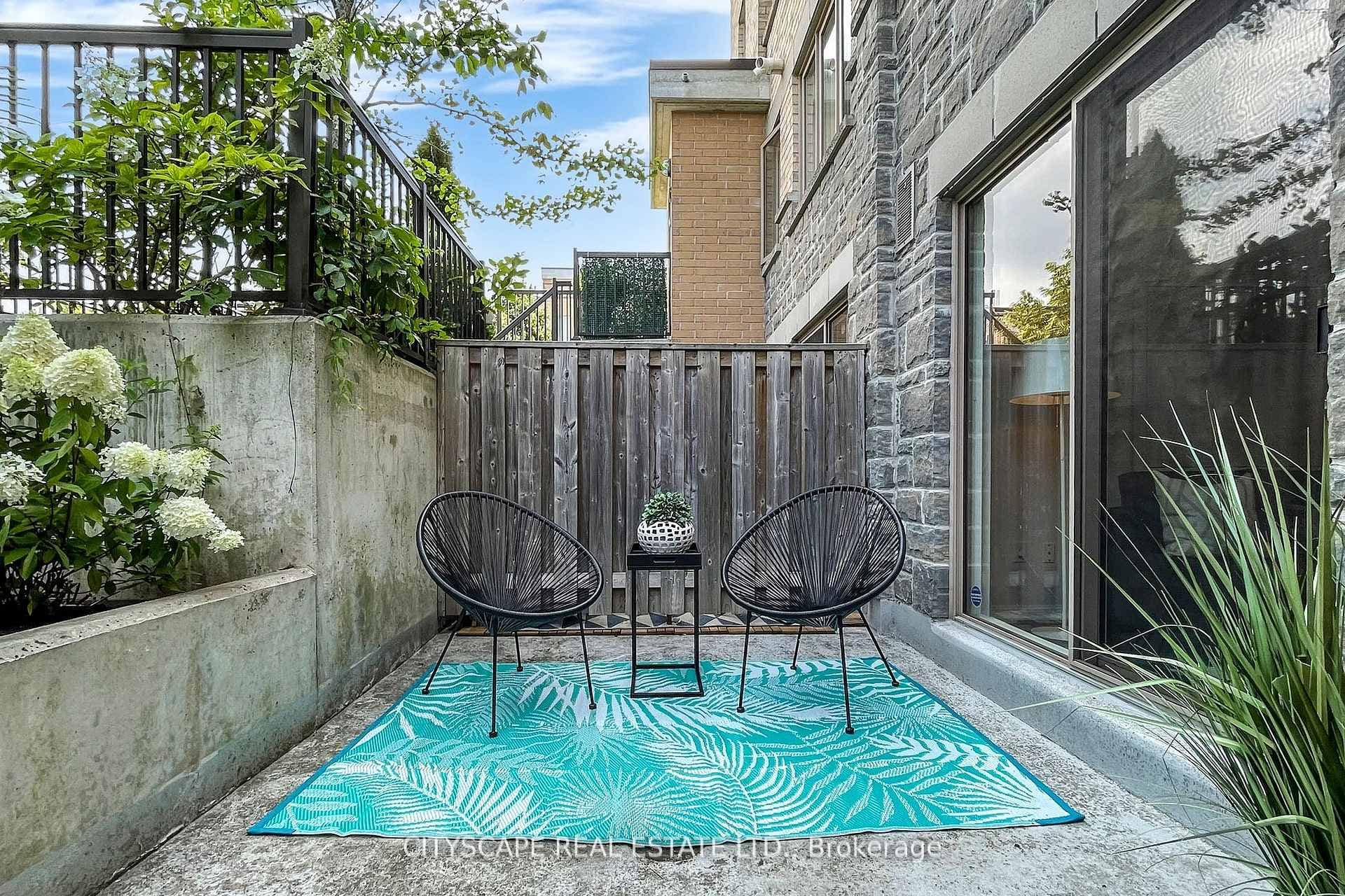 9 Foundry Avenue Unit 116 photo 23