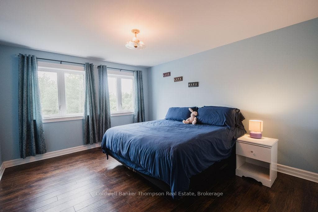 39 Riverside Avenue photo 26