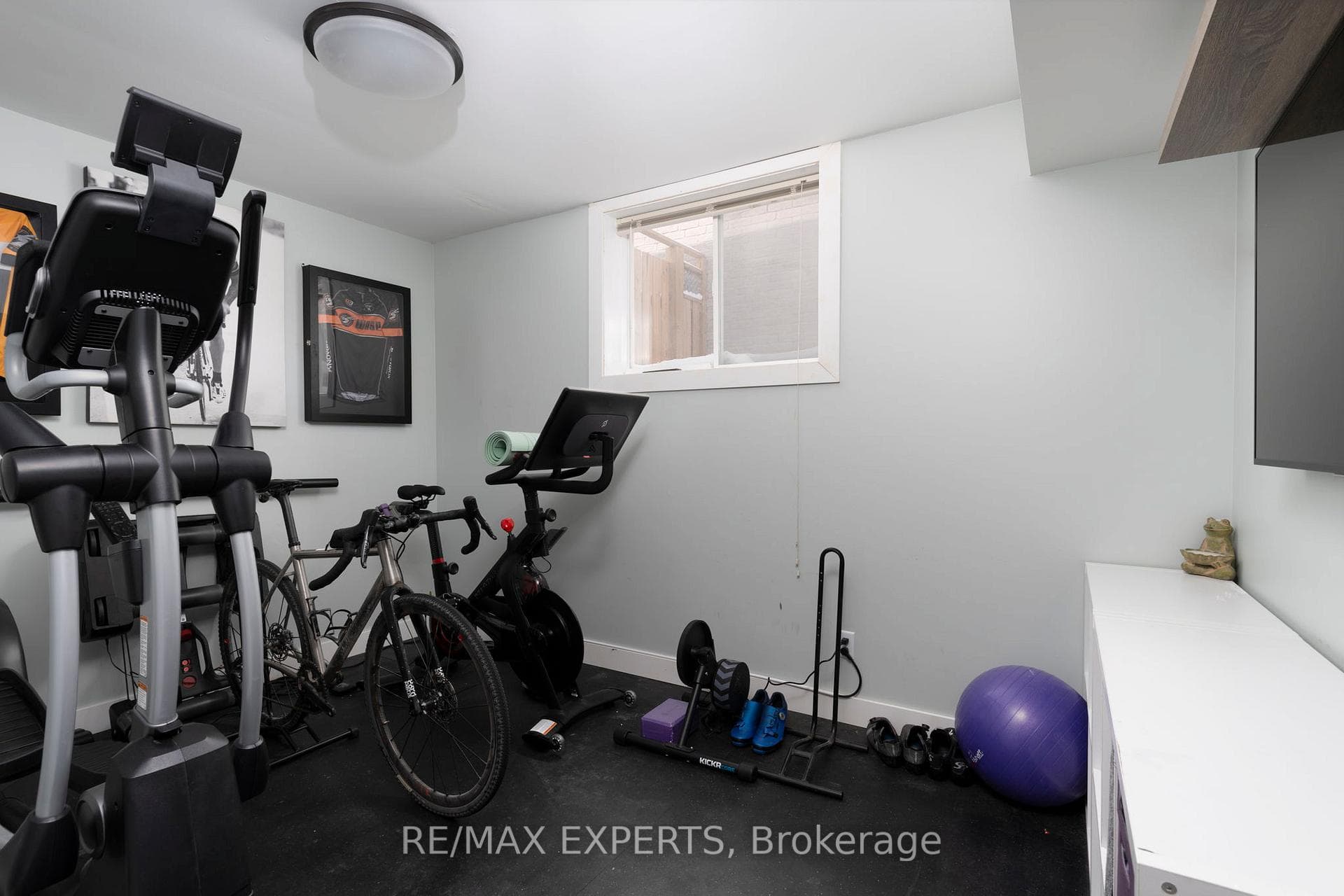 16 Bakerville Street photo 32