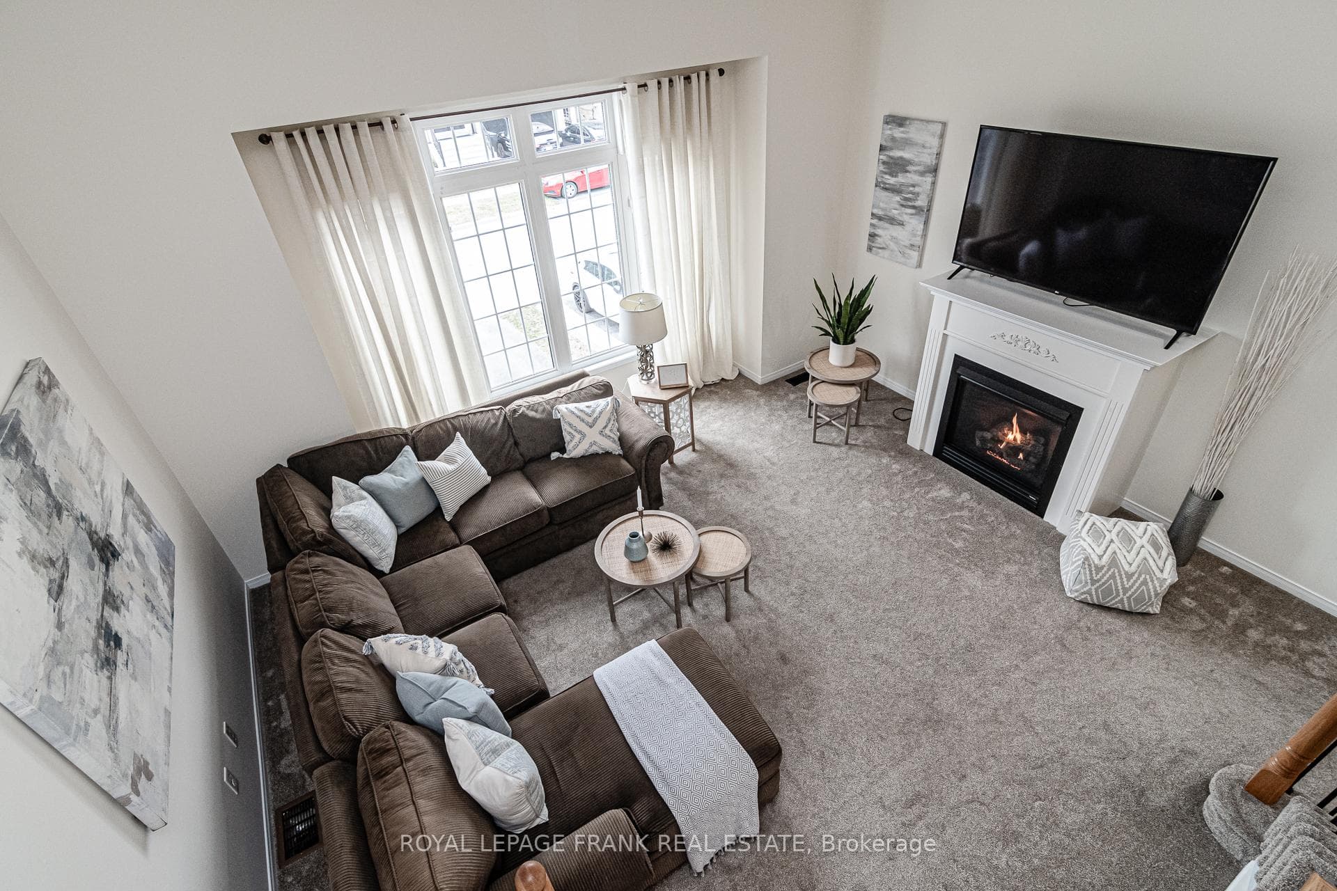 1112 Beneford Road photo 13