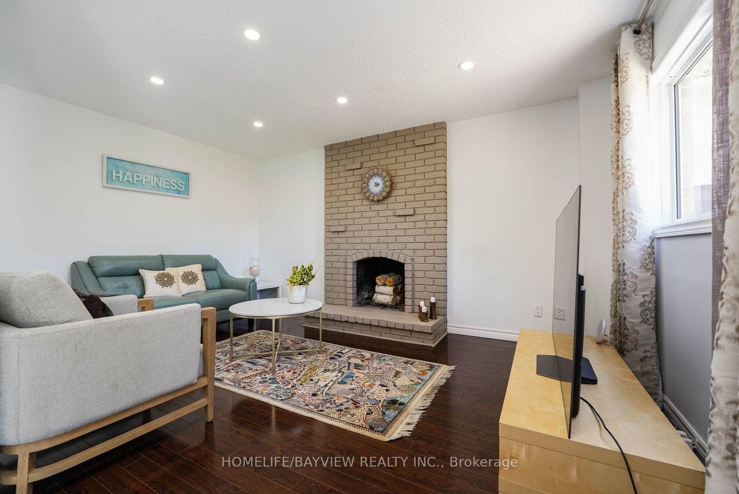 513 Bristol Road photo 23