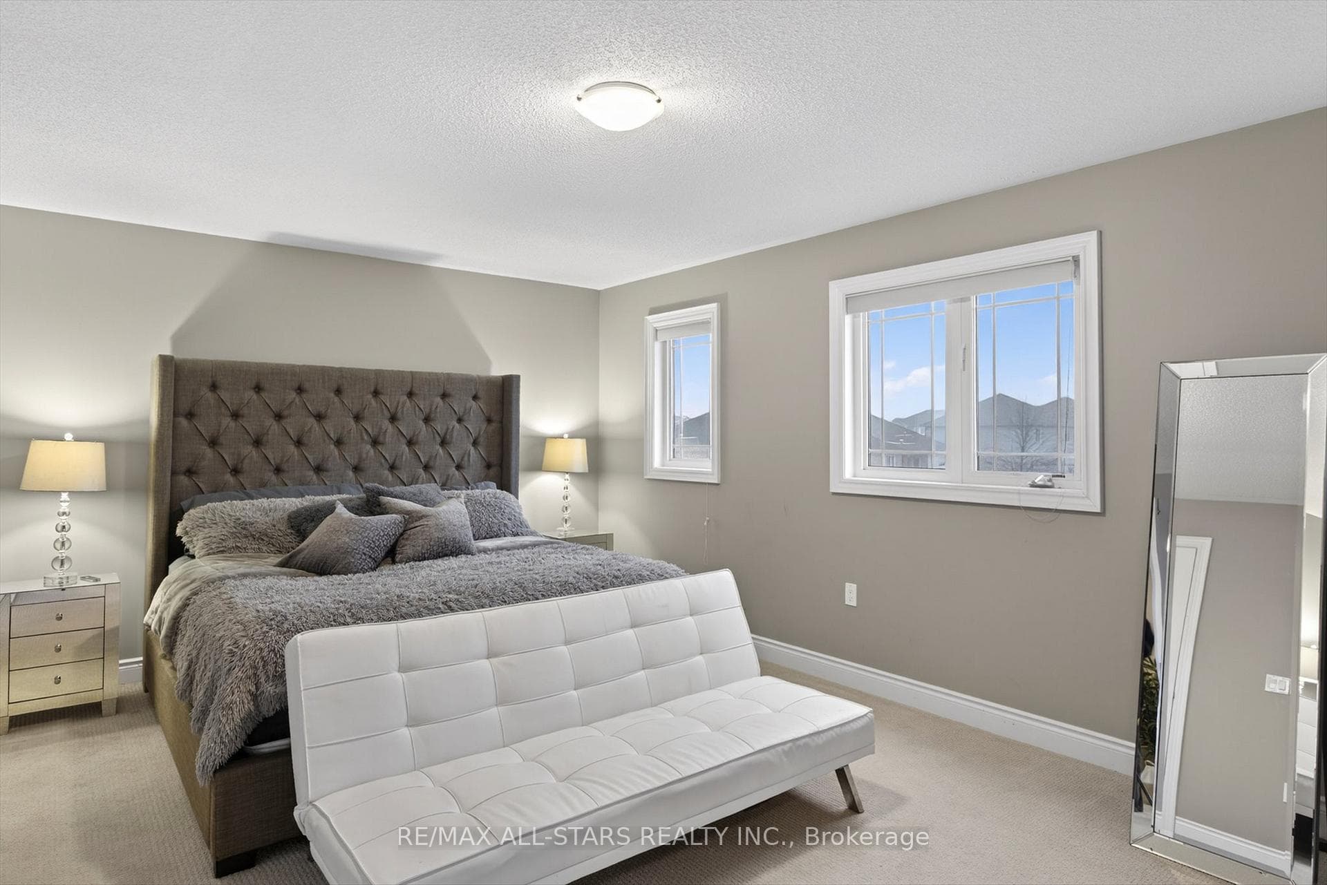 2 Lisbeth Crescent photo 20