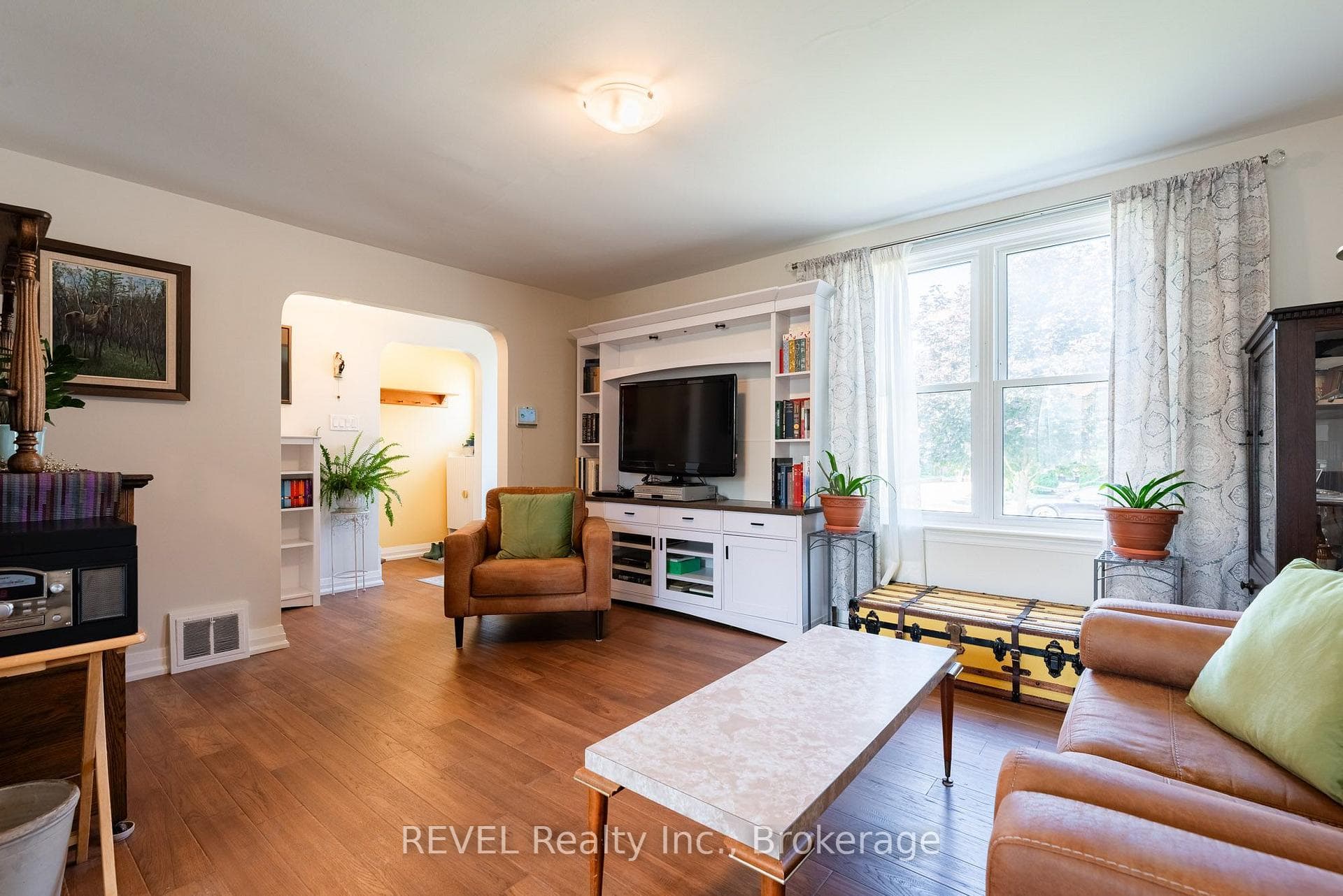 Living room to the foyer