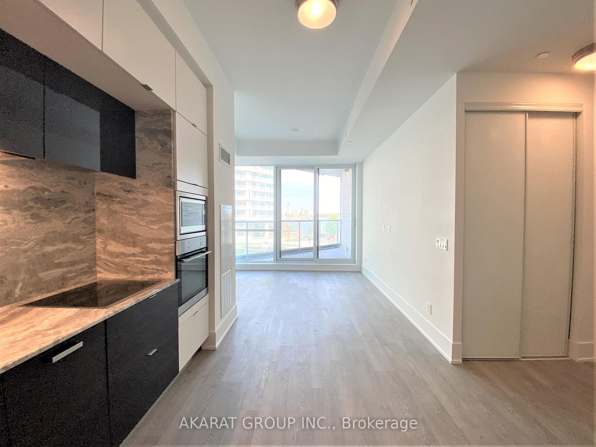 1 Edgewater Drive Unit 221 photo 8