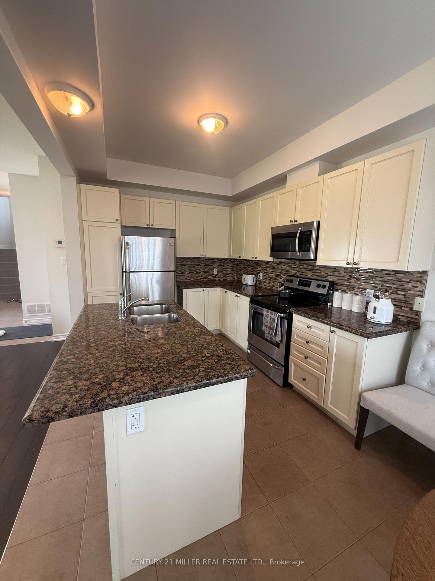 90 RAYMOND Road Unit 35 photo 8