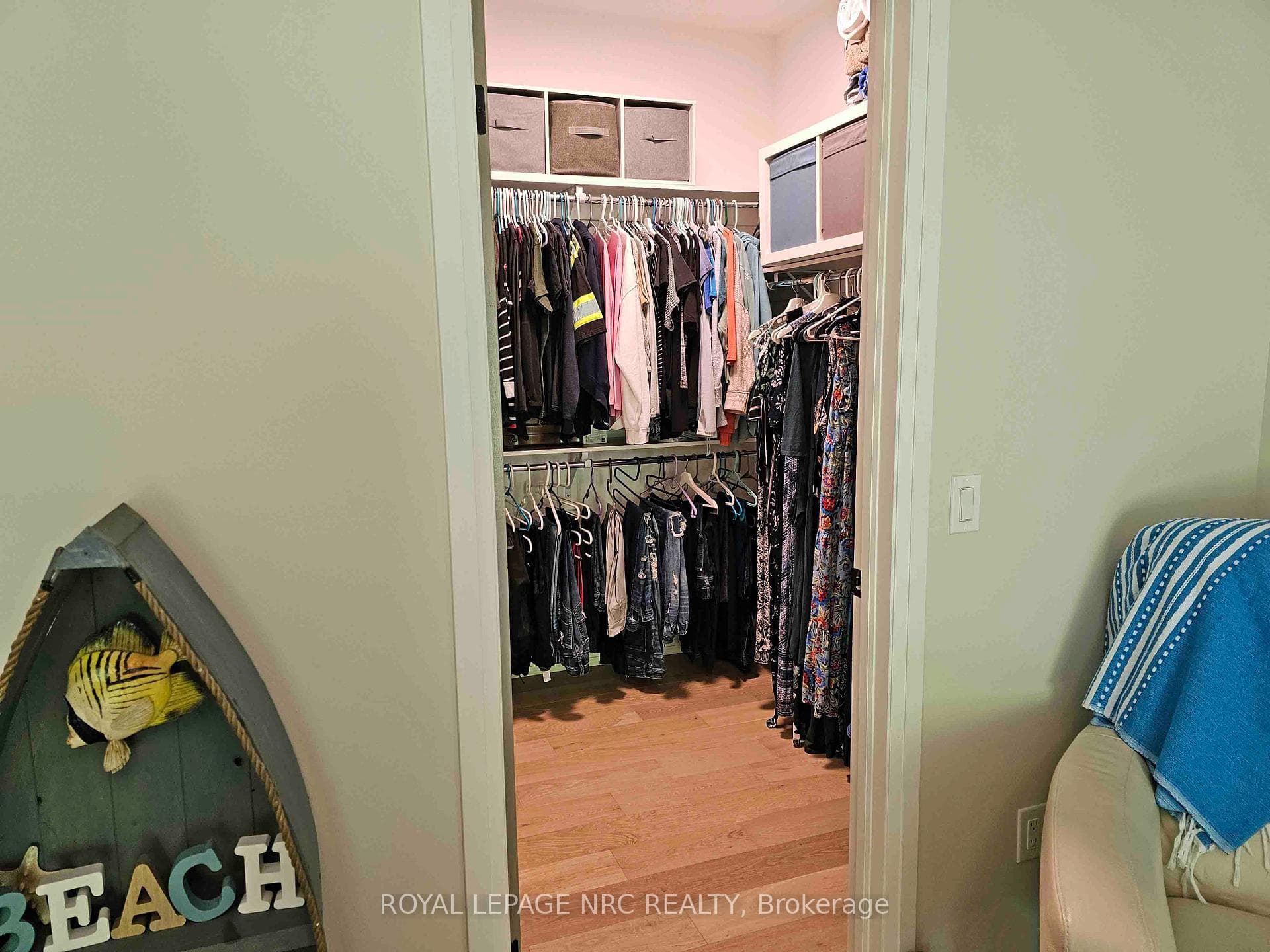 300 Richmond Street Unit 13 photo 28