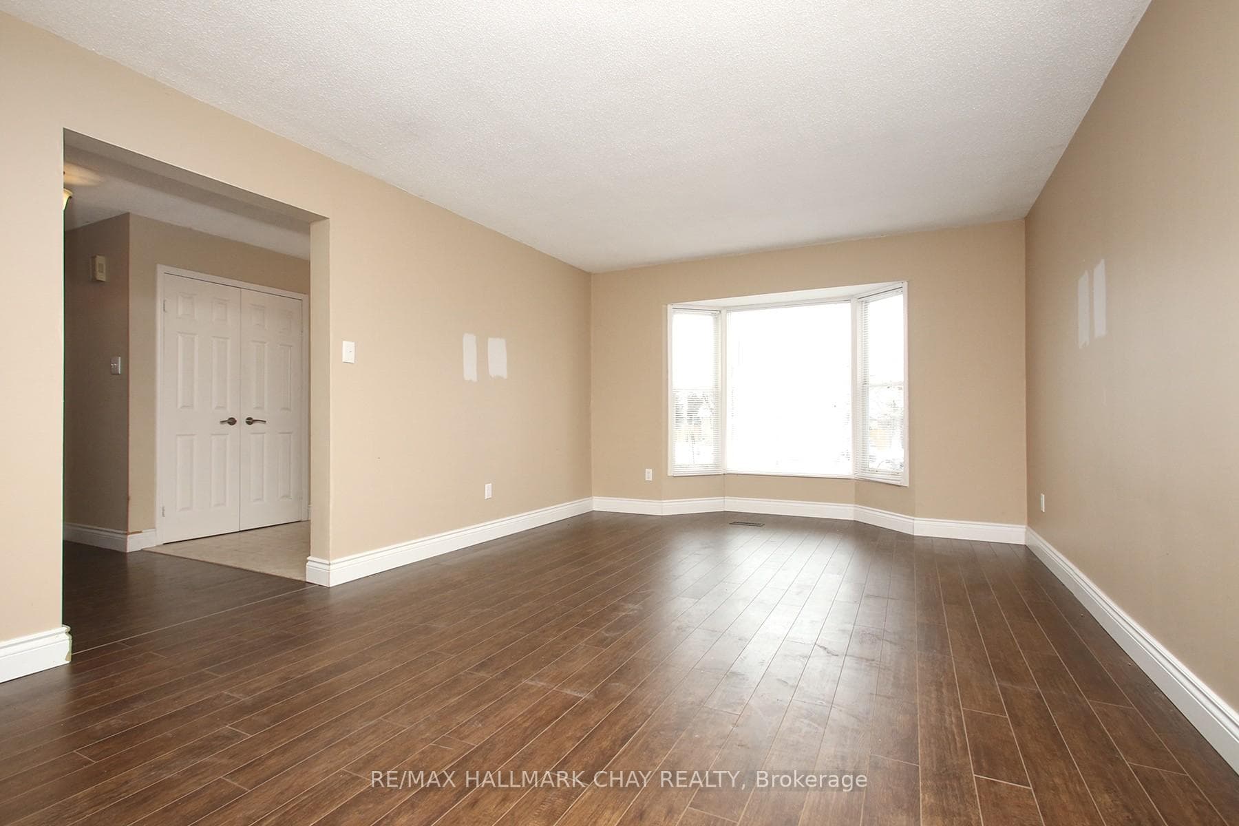 1675 Dellbrook Avenue photo 12