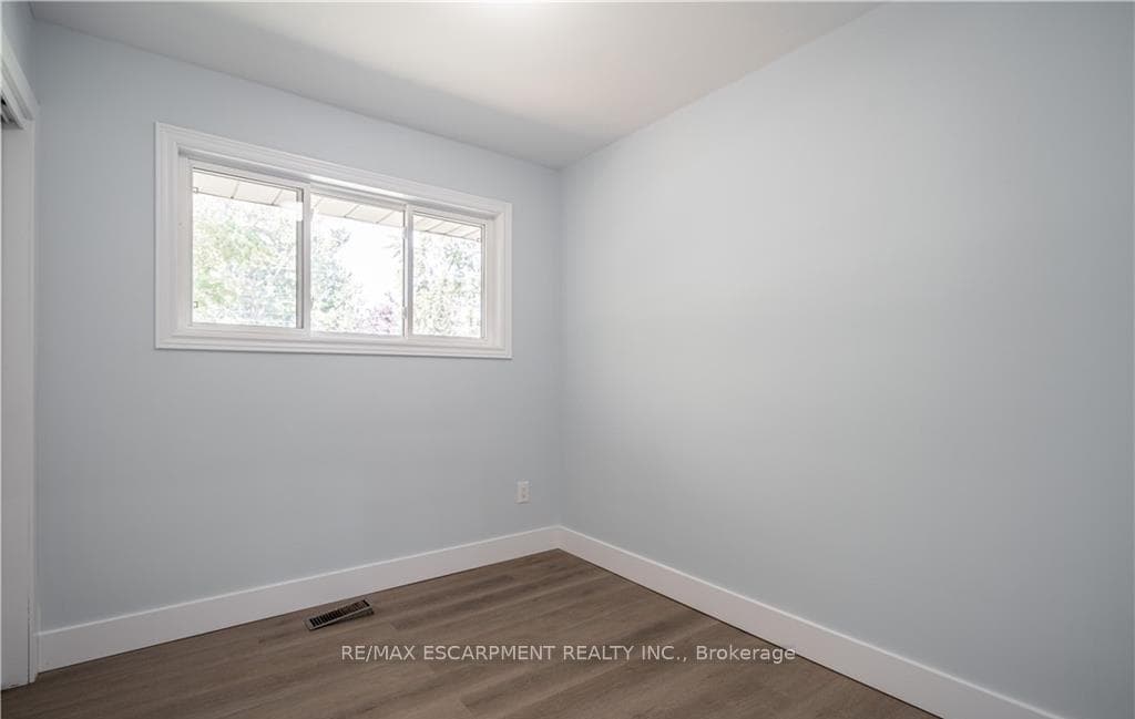 161 Chesley Street Unit Main photo 13