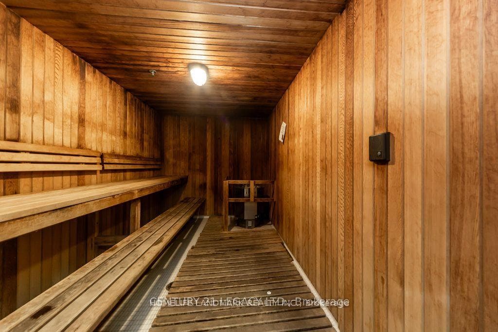 190 Borough Drive Unit 1010 photo 11