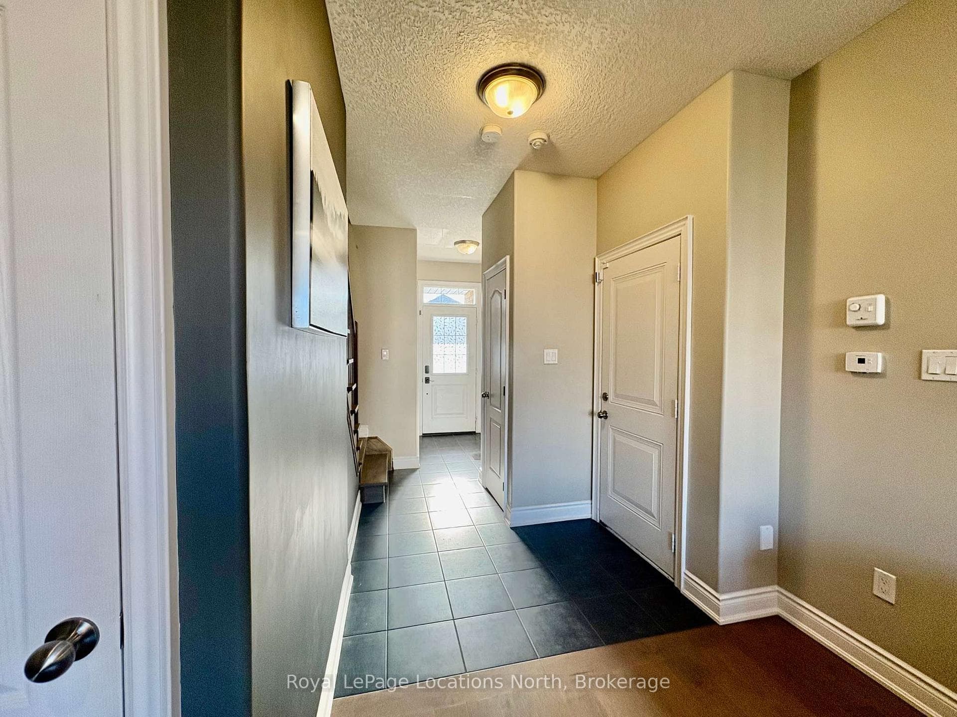 74 Garbutt Crescent photo 8