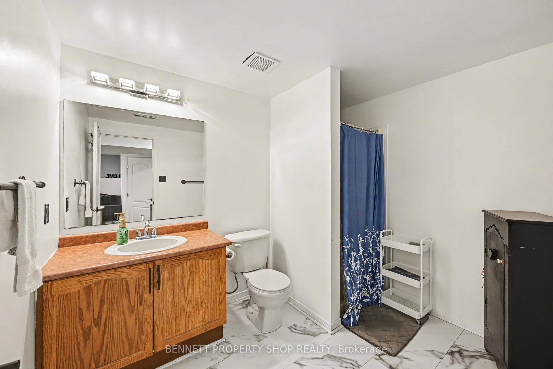 9 Huyck Drive photo 13