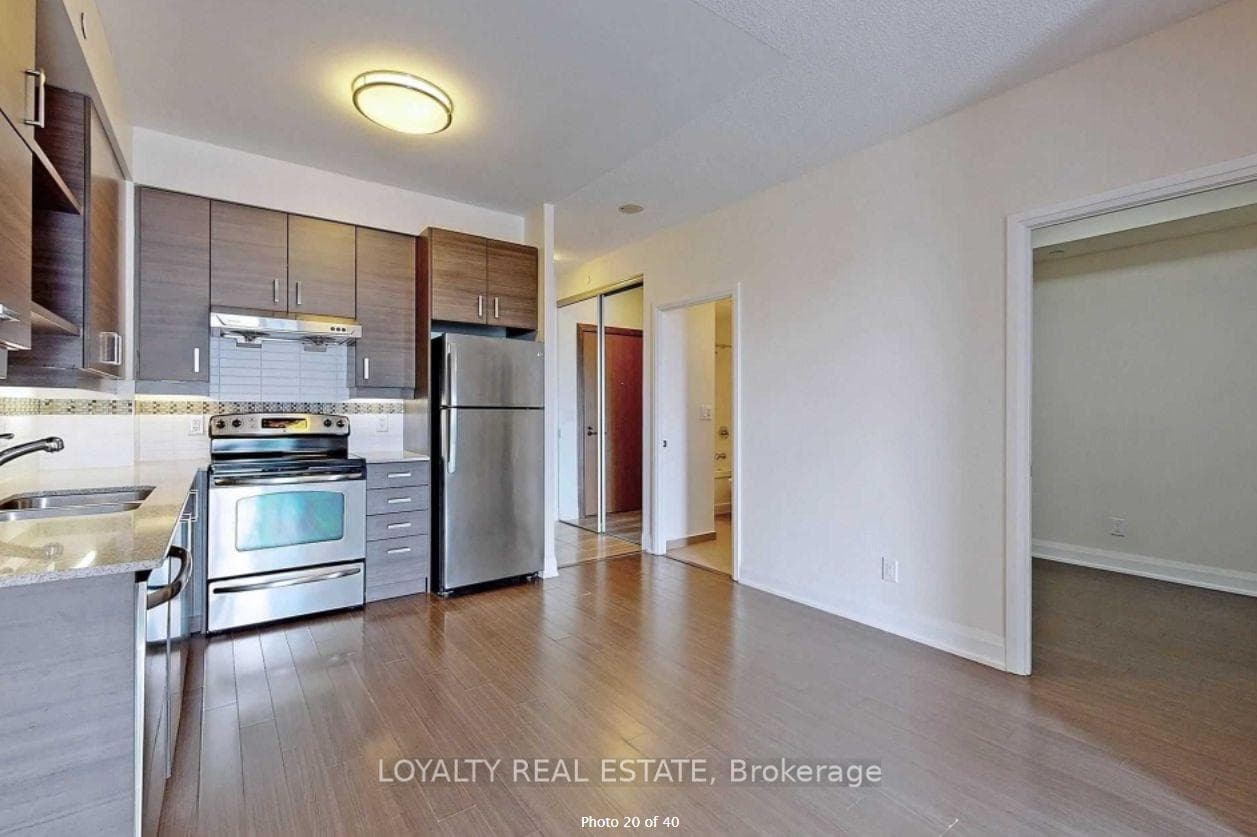 8228 Birchmount Road Unit 332 photo 19