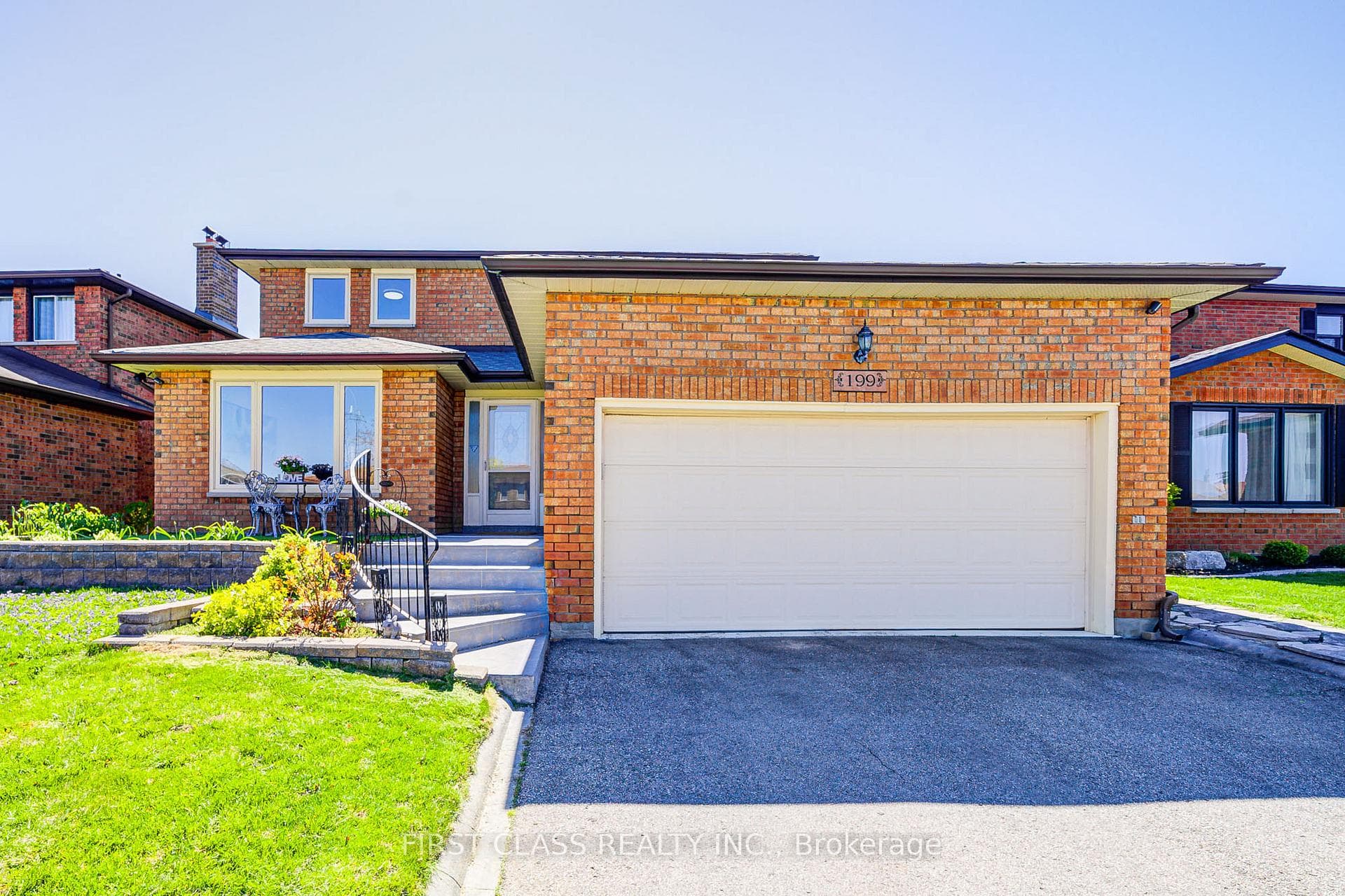 199 Miller Park Avenue photo 3