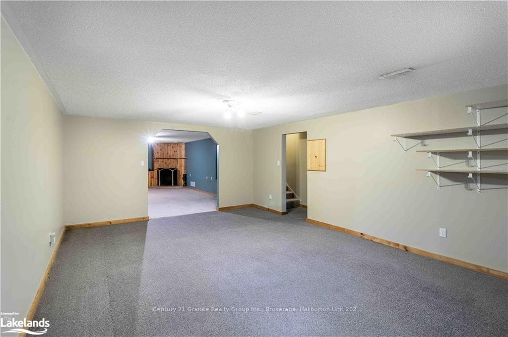 1027 BLAIRHAMPTON Road photo 35
