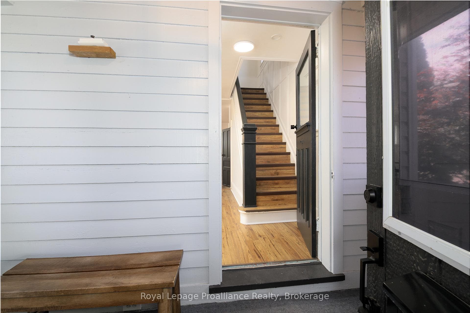 83 Moira Street photo 2