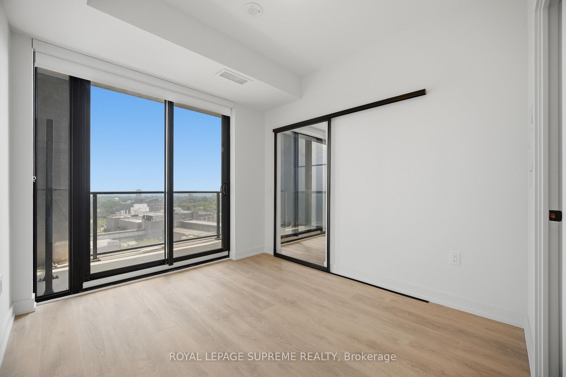 181 Sterling Road Unit 1603 photo 21