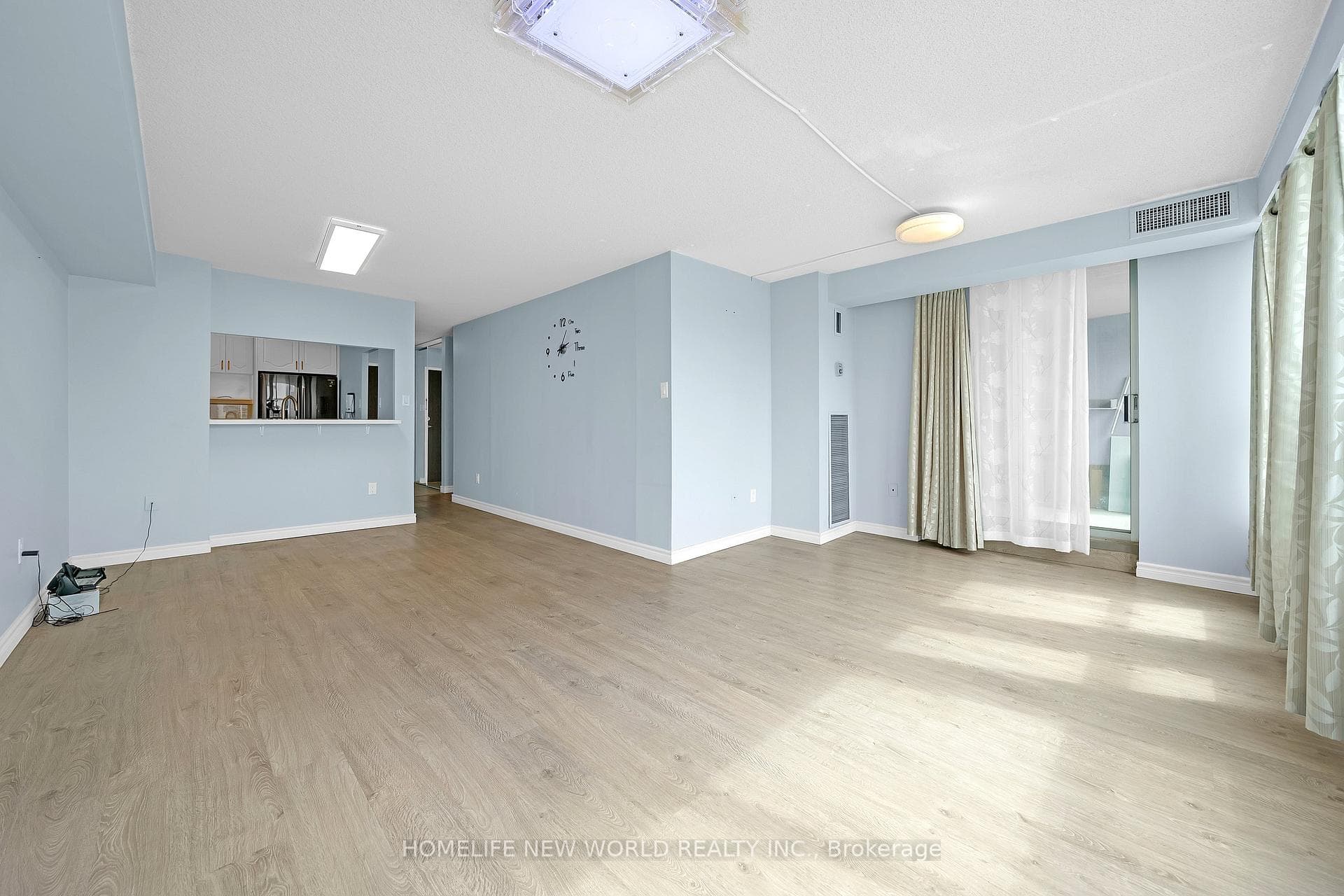 2365 Kennedy Road Unit 607 photo 8
