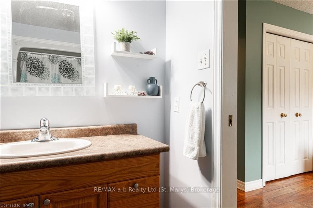 64 TRAILSIDE Court photo 21