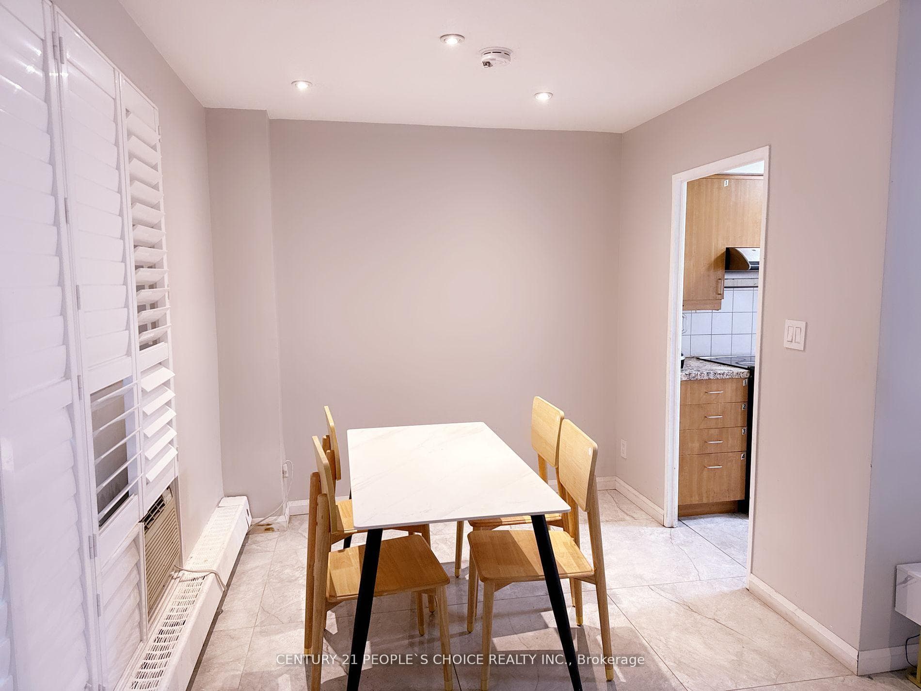 10 Eddystone Avenue Unit 170 photo 11