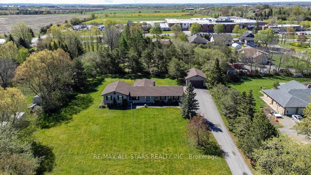 34 Pigeon Lake Road photo 5