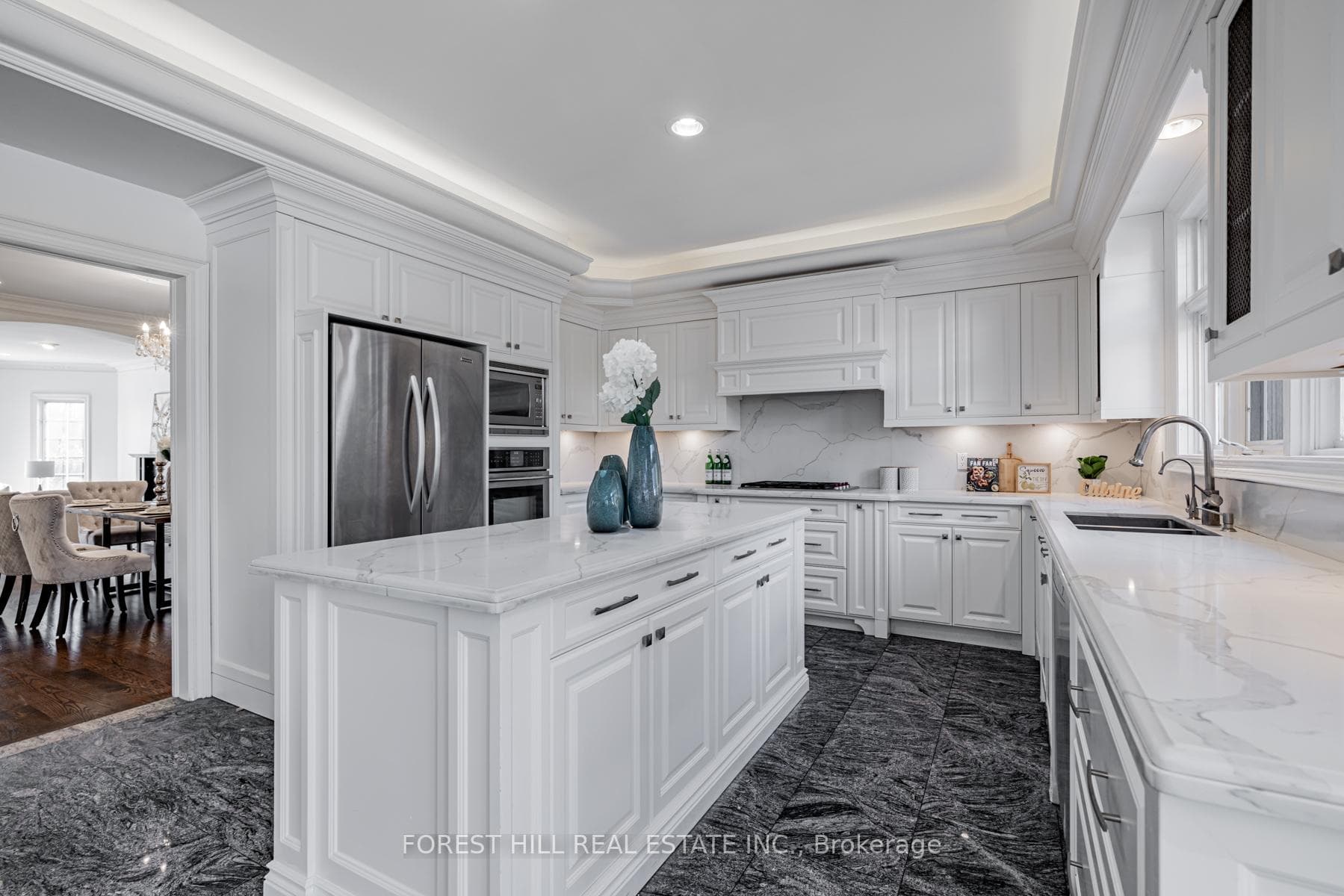 128 Yorkminster Road photo 21
