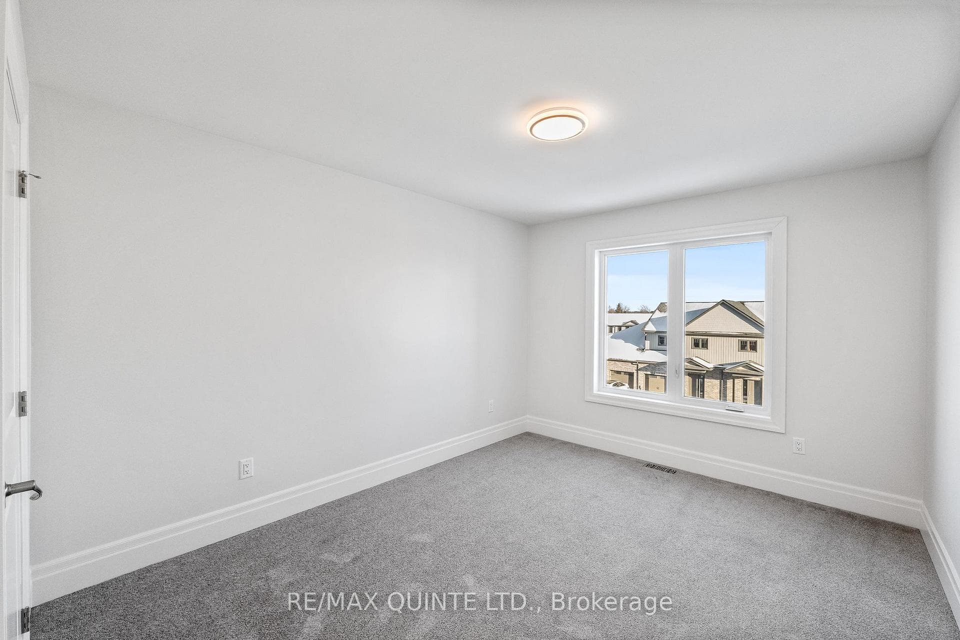 25 Markland Avenue photo 13