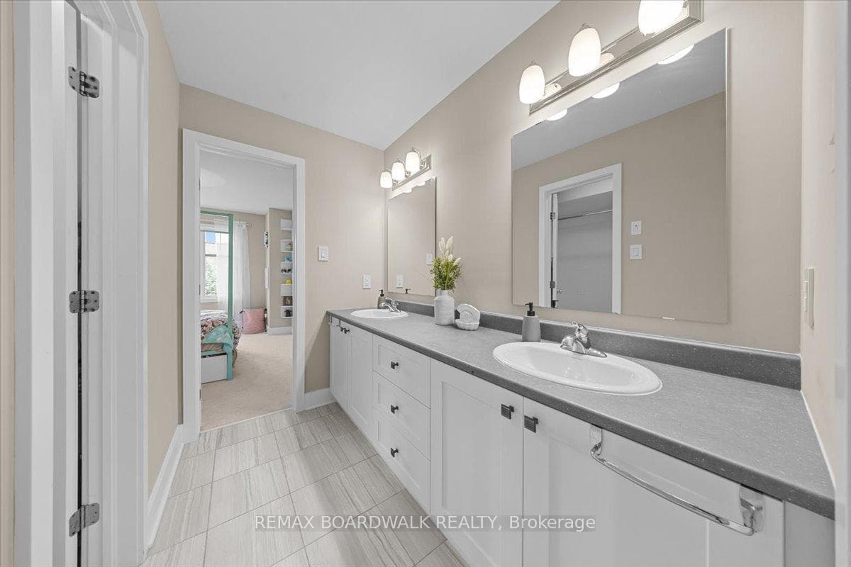 620 Barry Helman Drive photo 36