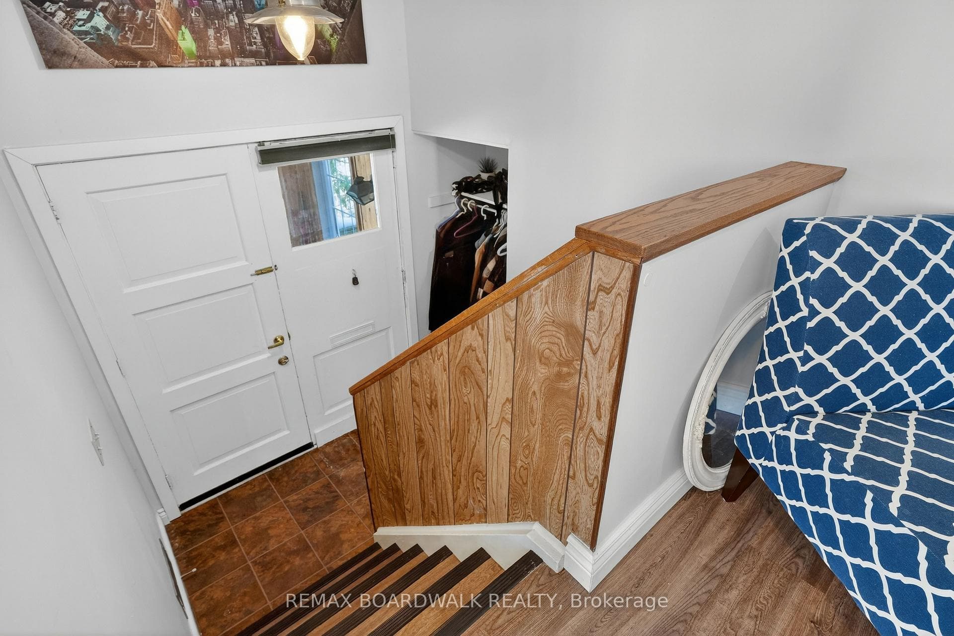 8 Oberon Street photo 6