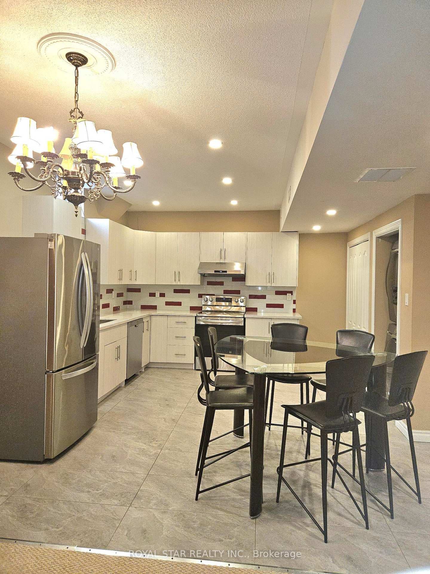 2257 Manor Hill Drive Unit Bsmt photo 4