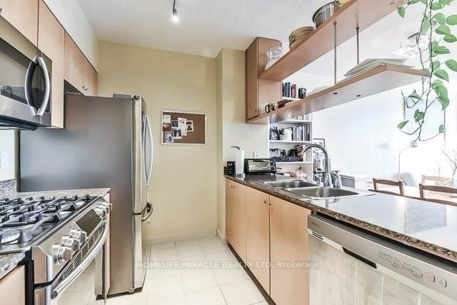 35 Mariner Drive Unit 5111 photo 6