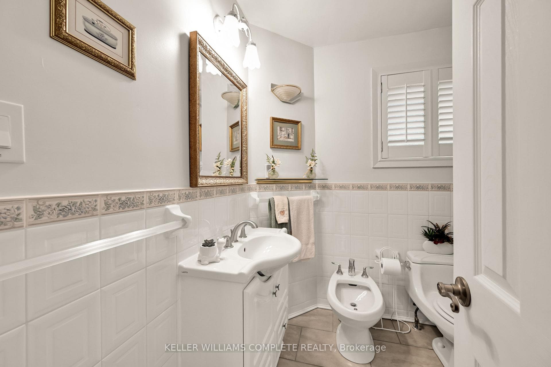 39 Lorne Avenue photo 22