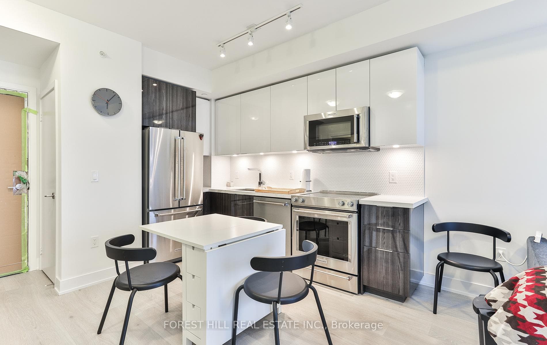 30 Shore Breeze Drive Unit 4518 photo 4