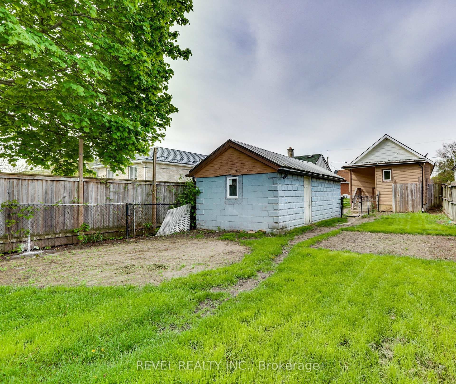 64 Hume Street photo 28