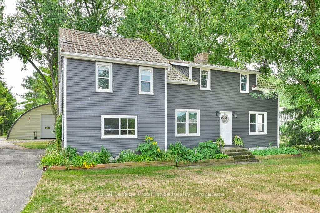 425 Rosebush Road photo 4